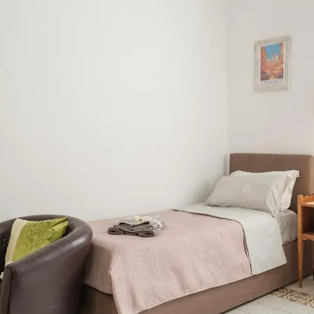 Brand New !!! Ancient Liberty Style Completely Renovated 2025 * Bologna