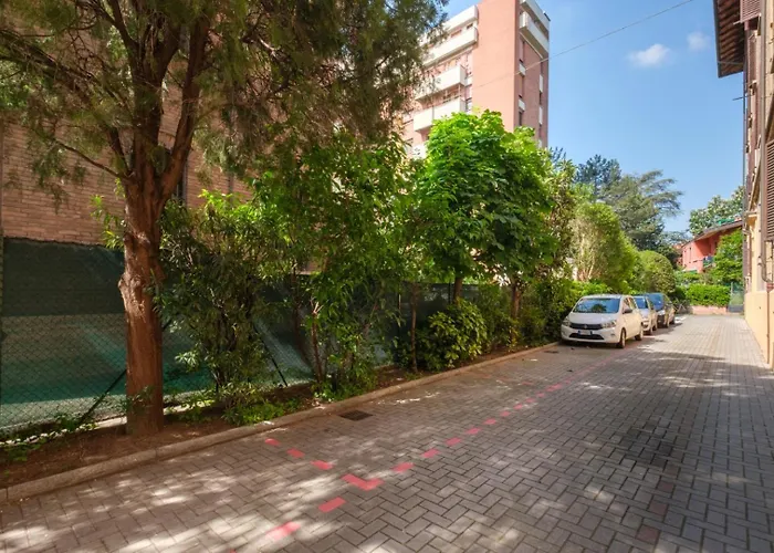 Brand New !!! Ancient Liberty Style Completely Renovated 2025 דירה בולוניה