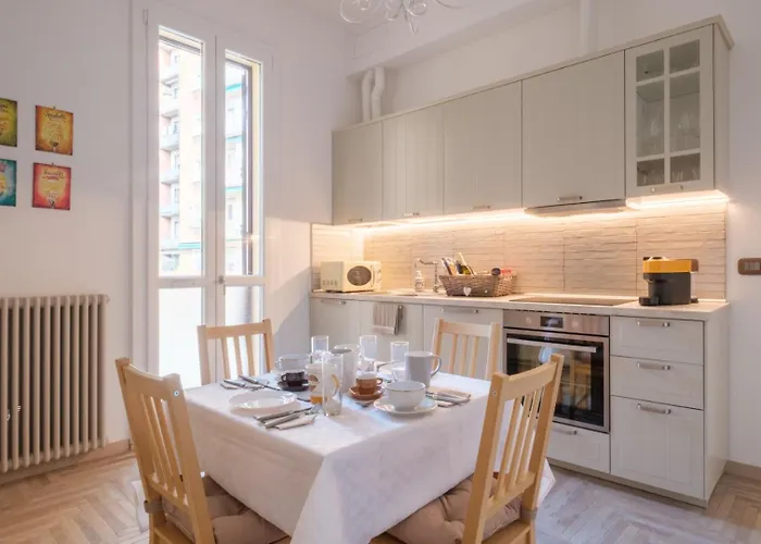 Brand New !!! Ancient Liberty Style Completely Renovated 2025 بولونيا