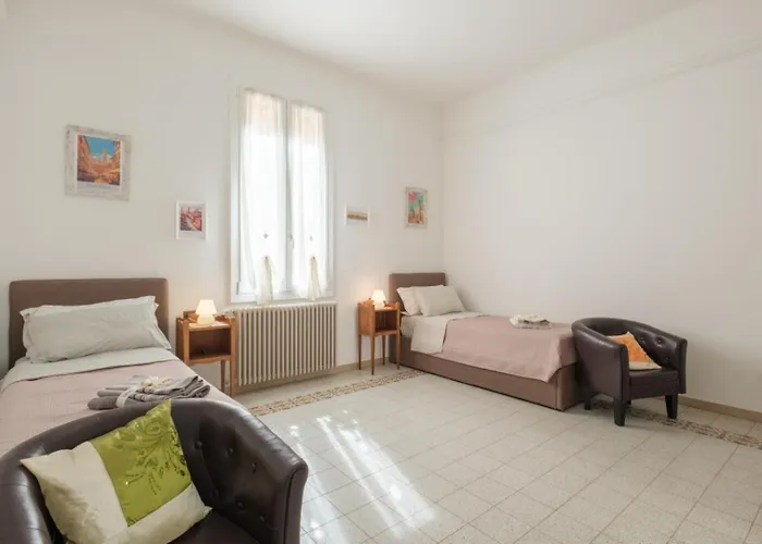 Brand New !!! Ancient Liberty Style Completely Renovated 2025 דירה *