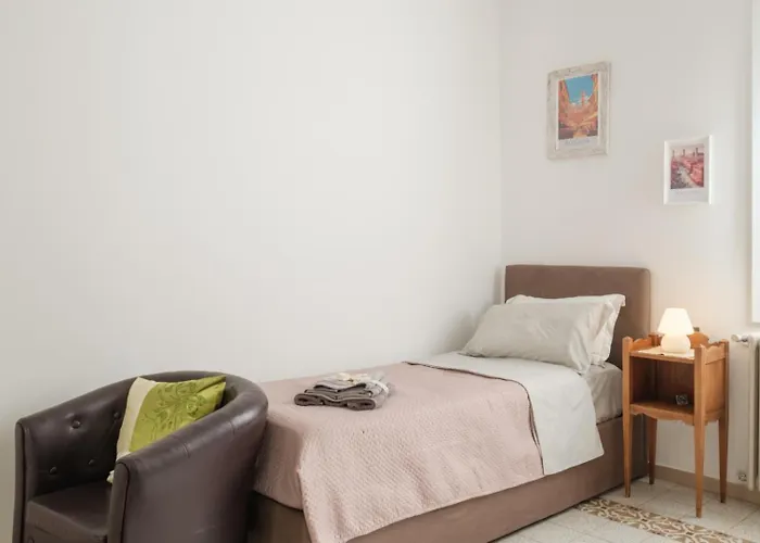 Brand New !!! Ancient Liberty Style Completely Renovated 2025 * Bologna