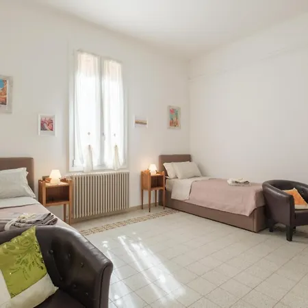 Brand New !!! Ancient Liberty Style Completely Renovated 2025 Apartmán *