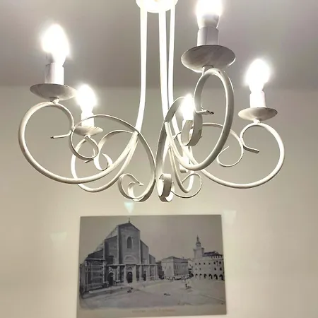 Brand New !!! Ancient Liberty Style Completely Renovated 2025 Apartmán